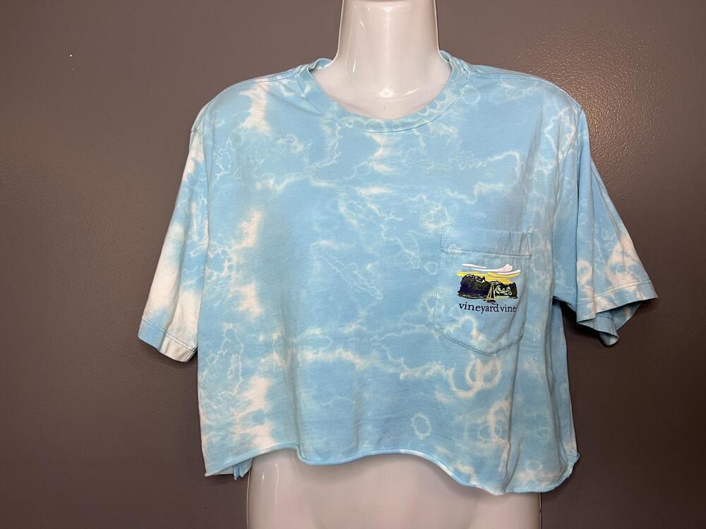 Vineyard Vines Shirt Womens XS Blue Sailboat Graphic Pocket Cropped Tee Top